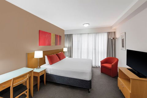 Adina Serviced Apartments Sydney Martin Place - QLD Tourism 4