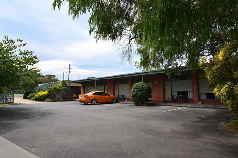 Comfort Inn & Suites Lakes Entrance - Queensland Tourism 3