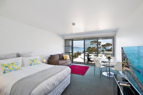 Lorne Bay View Motel - QLD Tourism 5