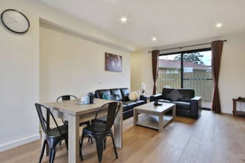 Comfort Inn & Apartments Dandenong - Queensland Tourism 0