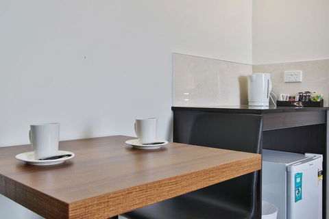 Comfort Inn & Apartments Dandenong - Queensland Tourism 6