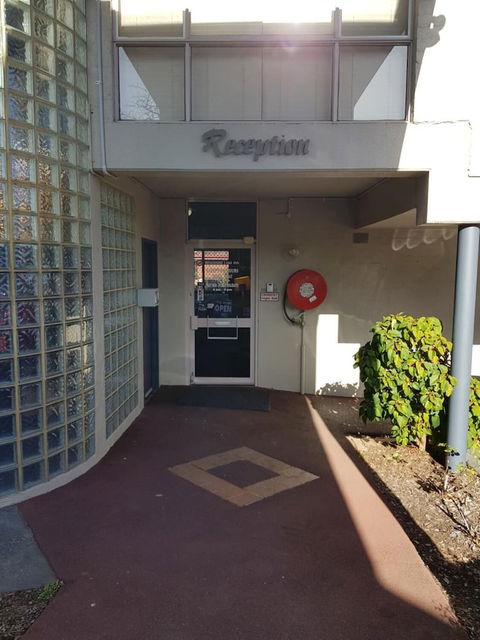 Ringwood Lake Inn - Queensland Tourism 0