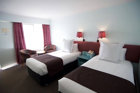 SureStay Hotel By Best Western The Clarence On Melville - QLD Tourism 1