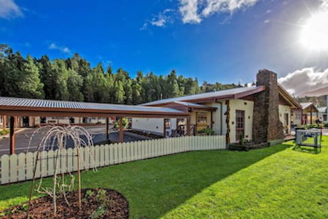 Gold Rush Inn - QLD Tourism 0