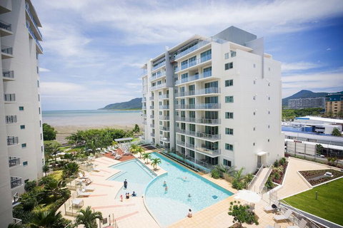 Mantra Trilogy - Queensland Tourism 3