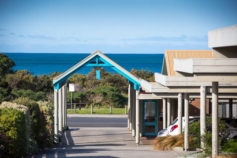 Beachfront Motel - QLD Tourism 2