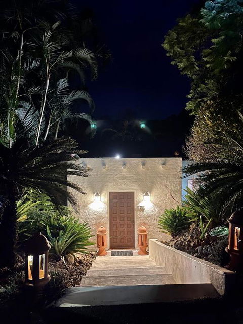 Sensom Luxury Bed & Breakfast - QLD Tourism 6