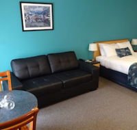 Victoria Lodge Motor Inn  Apartments - Queensland Tourism