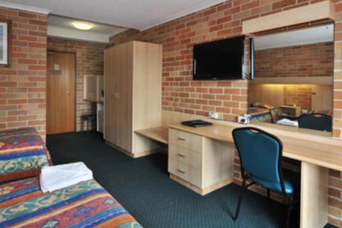 Windsor Terrace Motel - Queensland Tourism 2