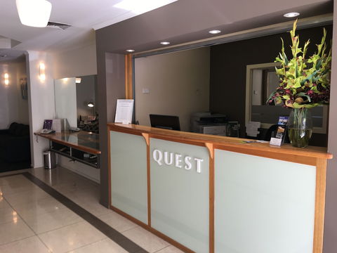 Quest Waterfront Serviced Apartments - QLD Tourism 0