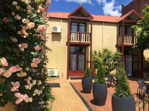 Art Hotel On York - Queensland Tourism 0