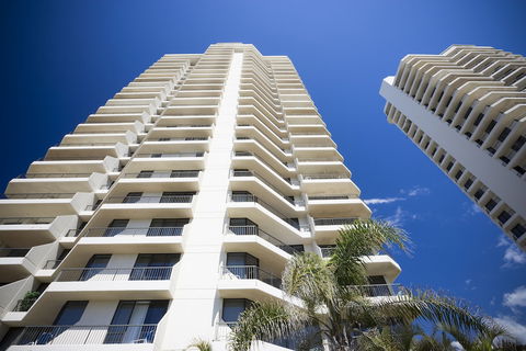 Paradise Centre Apartments - Queensland Tourism 0