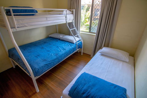 Mandurah Family Resort - QLD Tourism 0