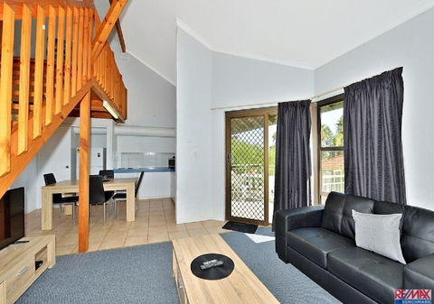 Mandurah Family Resort - QLD Tourism 1
