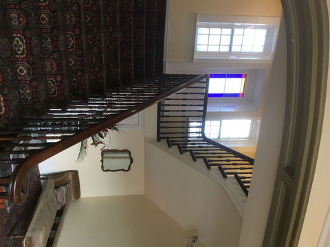 Quality Hotel Bentinck - QLD Tourism 1