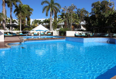 Shangri-La The Marina, Cairns - QLD Tourism 1