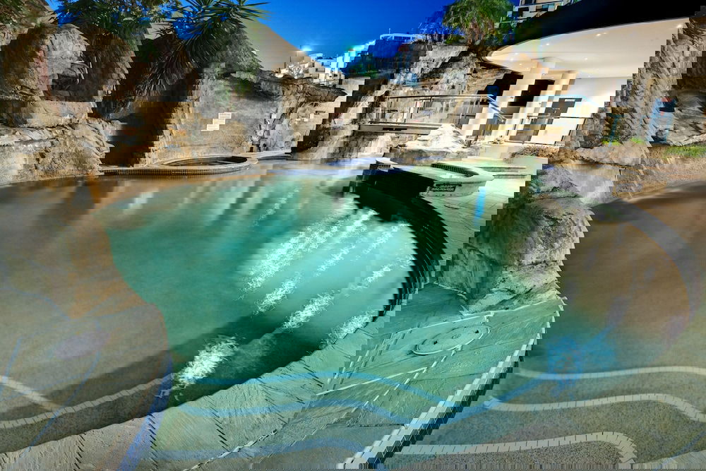  Queensland Tourism