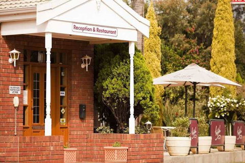 John Pirie Motor Inn - QLD Tourism 2