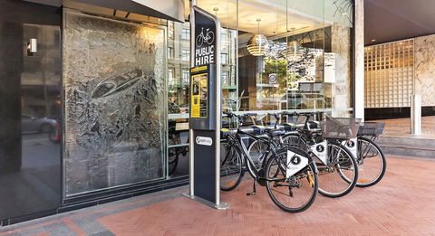 The Sydney Boulevard Hotel - QLD Tourism 1