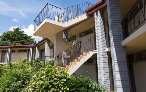 Alpine Motor Inn - Queensland Tourism 0
