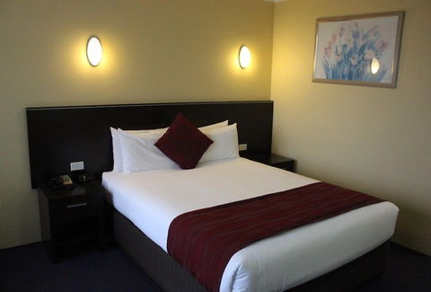 Alpine Motor Inn - Queensland Tourism 6