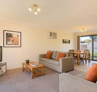 Mount Waverley Townhouses - Queensland Tourism