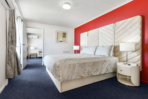 Highpoint International - Queensland Tourism 3