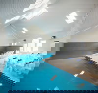 Deep Blue Hotel  Hot Springs - QLD Tourism