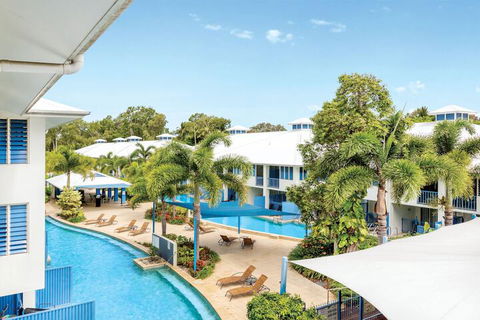 Silkari Lagoons Port Douglas - Queensland Tourism 1