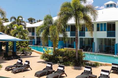 Silkari Lagoons Port Douglas - Queensland Tourism 6