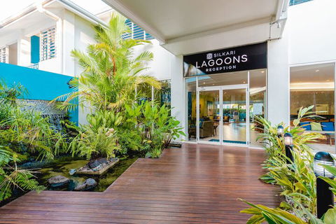 Silkari Lagoons Port Douglas - Queensland Tourism 2