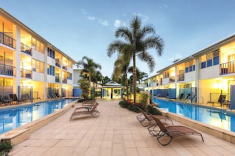 Silkari Lagoons Port Douglas - Queensland Tourism 0