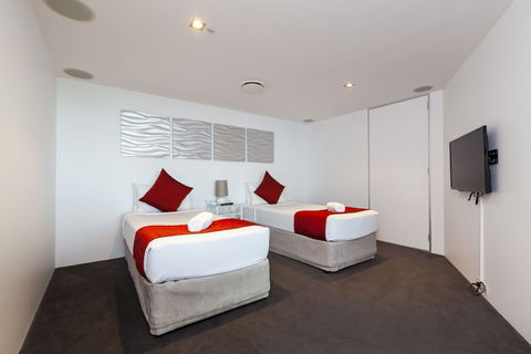 Q1 Resort & Spa - Queensland Tourism 5