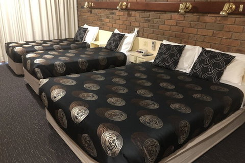 Best Western Travellers Rest Motor Inn - QLD Tourism 7