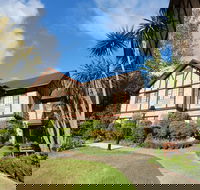 Grand Mercure The Hills Lodge - Queensland Tourism