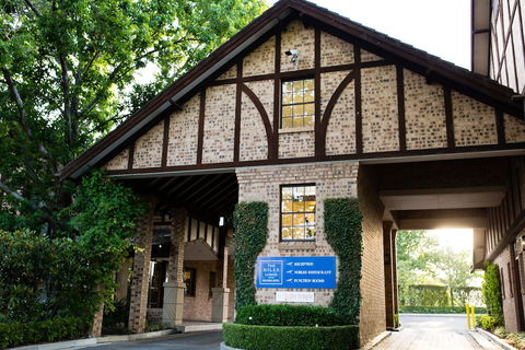Grand Mercure The Hills Lodge - Queensland Tourism 3