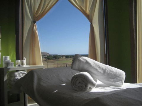 Links Lady Bay Resort - QLD Tourism 4