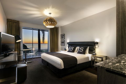 Brighton Savoy - Queensland Tourism 1