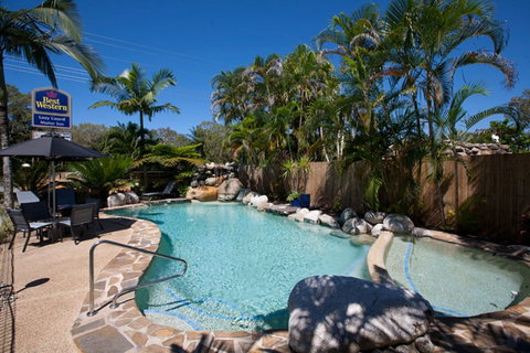 Lazy Lizard Motor Inn - QLD Tourism 4