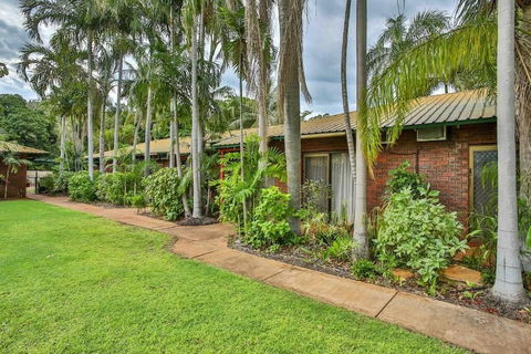 Bayside Holiday Apartments - Queensland Tourism 3
