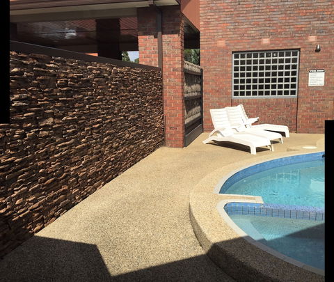 Hotel Bruce County - QLD Tourism 3