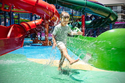 Paradise Resort Gold Coast - Queensland Tourism 6