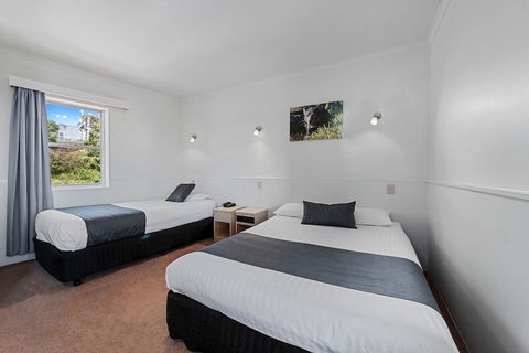 Coach House Launceston - Queensland Tourism 5