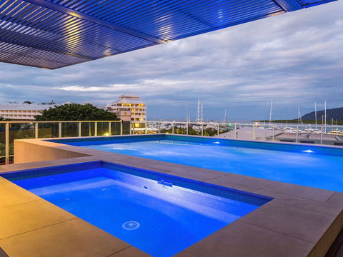The Sebel Cairns Harbour Lights - QLD Tourism 3