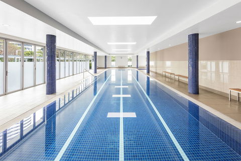 Meriton Suites Broadbeach, Gold Coast - QLD Tourism 4
