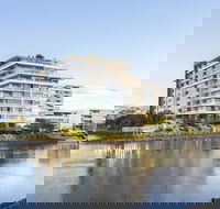 ULTIQA Freshwater Point Resort - QLD Tourism