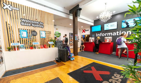 Base Sydney - Hostel - Queensland Tourism 0