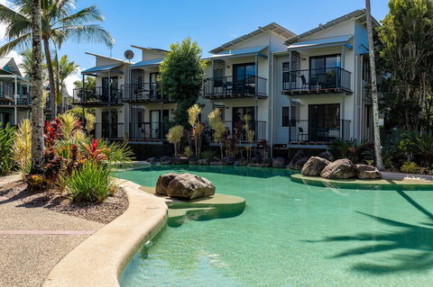 Noosa Lakes Resort - QLD Tourism 1
