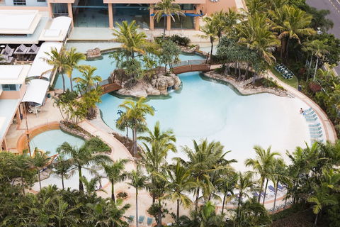 Mantra Crown Towers - Queensland Tourism 3