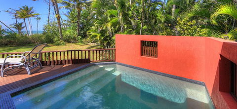 Castaways Resort & Spa Mission Beach - Queensland Tourism 4